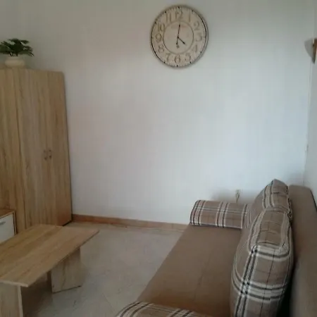 Mima With Garden Apartment Umag